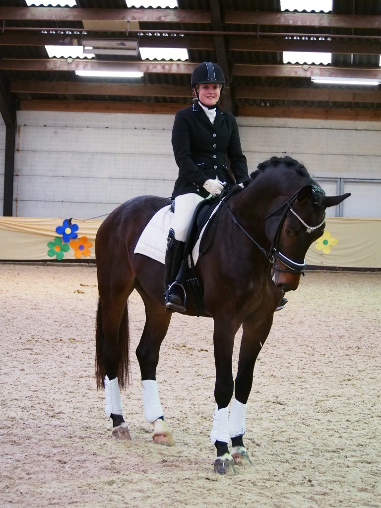 Laura Engbers met MTT Hanoi